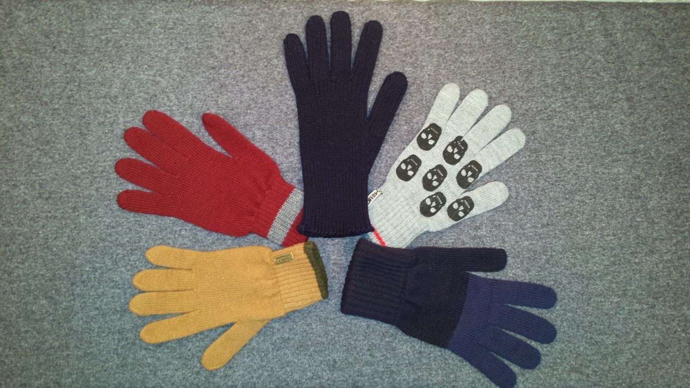 gloves 2