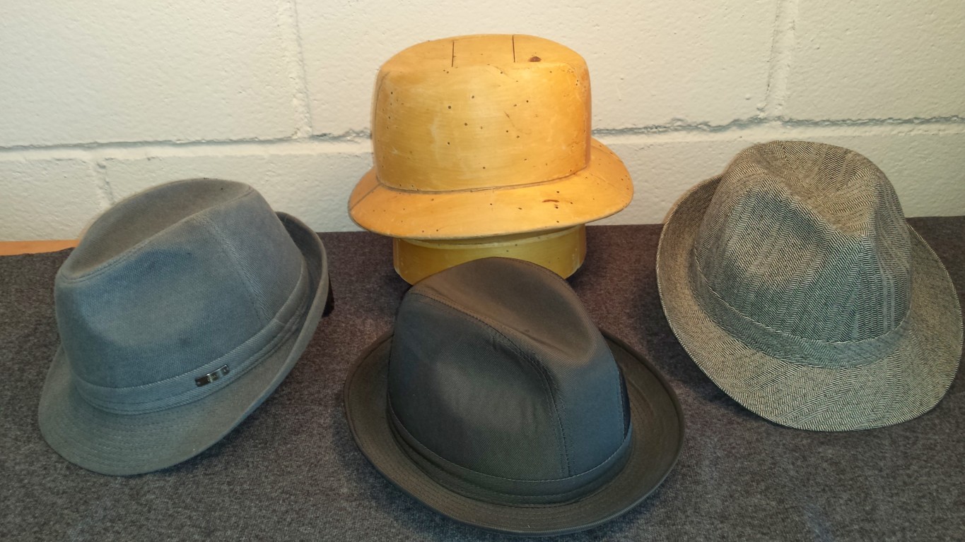 hat 5